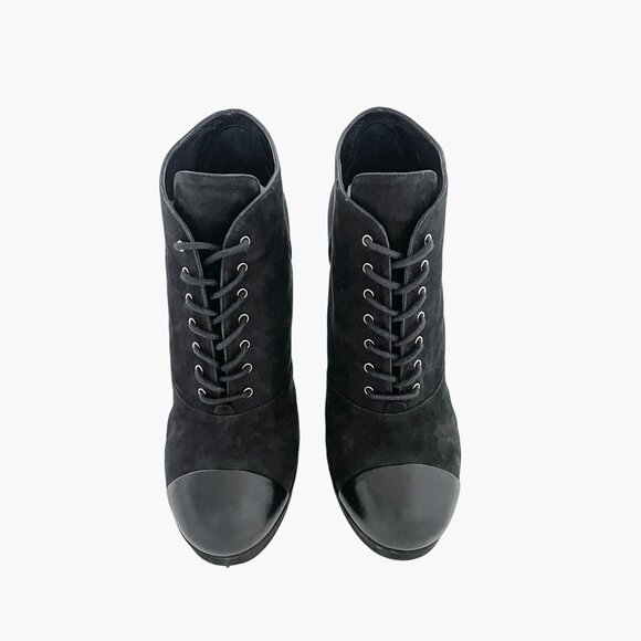 Chanel Lace Up CC Booties EU 38.5 US 7.5-8 Black Cap Toe High Heel Ankle Boot - Picture 2 of 15
